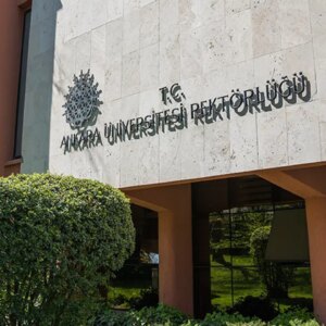 ankara universitesinden 1 mayista gozaltina alinan ogrencilere disiplin sorusturmasi t8Bbt1tw