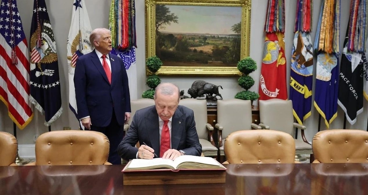 chpden iktidara halktan alamadiginizi trumptan aliyorlar 8RYWG3Tp