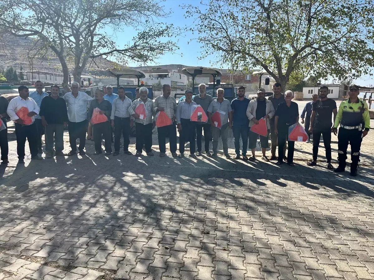 kiliste guvenli traktor kullanimi egitimi XgwwKhim