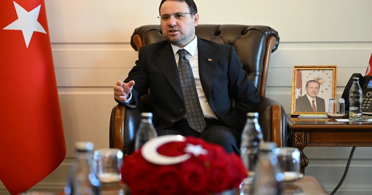 Bakan gurlek feto ile mucadelemiz kararlilikla suruyor e9YOmeFg